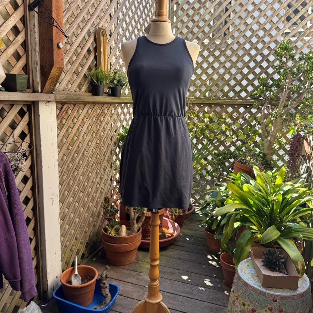All in Motion Sports Dress. Lined. Shorts. Navy, Size Small. UV Protection NWT